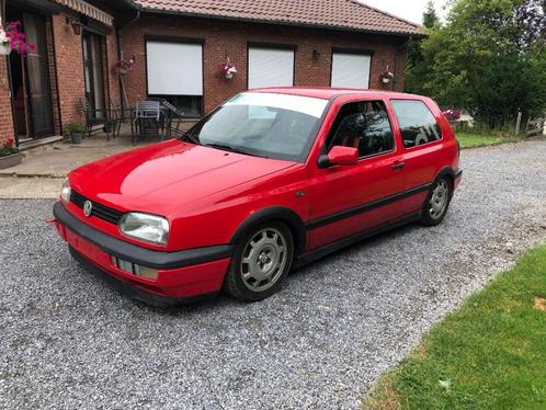 VOLKSWAGEN Golf 3 GTI 2.0 E Circuit, Autos, Volkswagen, Entreprise, Achat, Golf, Jantes en alliage léger, Phares antibrouillard