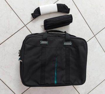 Zwarte laptoptas met veel opbergmogelijkheden beschikbaar voor biedingen
