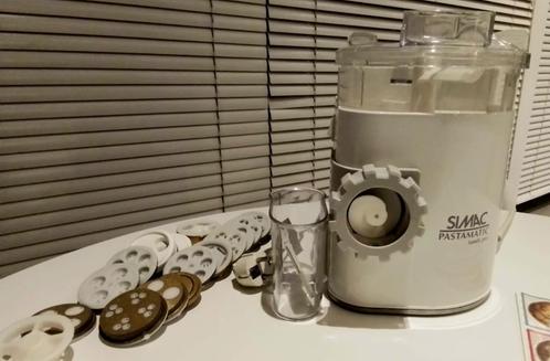 Italiaanse pastamachine (SIMAC Pastamatic), Huis en Inrichting, Keuken | Keukenbenodigdheden, Zo goed als nieuw, Ophalen of Verzenden