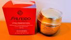 SHISEIDO Vital perfection Uplifting Day cream - 50 ml, Ophalen of Verzenden, Nieuw, Gehele gezicht, Verzorging
