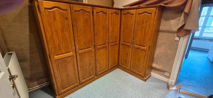 placard vestiaire/penderie et rangement 6 portes, Maison & Meubles, Armoires | Penderies & Garde-robes, Utilisé, 150 à 200 cm