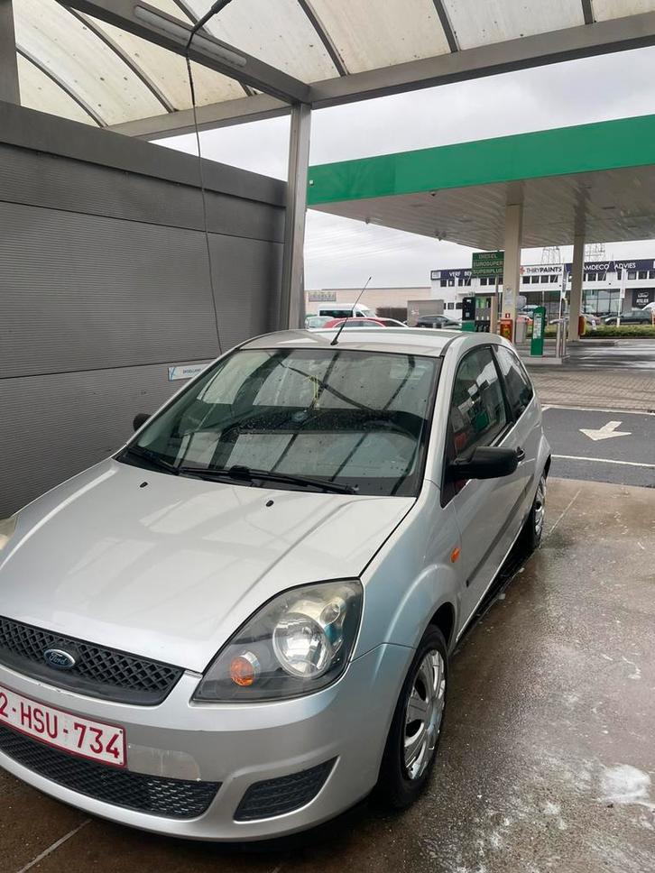 Ford fiesta 2007, Autos, Ford, Particulier, Fiësta, Essence, Euro 4, 3 portes, Enlèvement