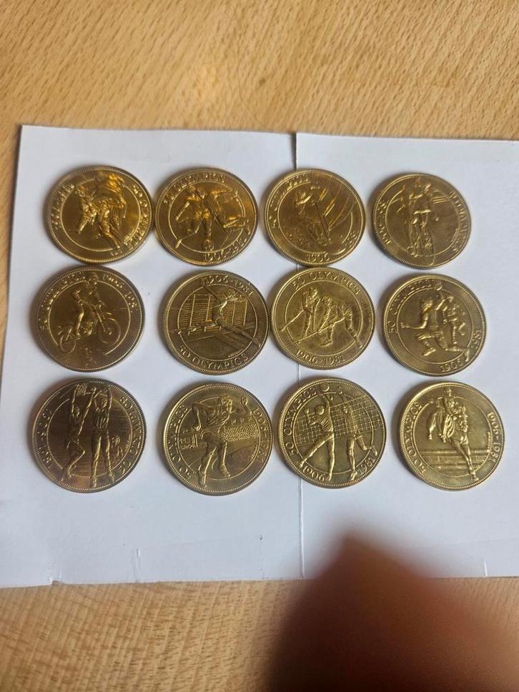 Complete collectie: 12 GB chips (tekening 3000ex vanaf 1981x, Verzamelen, Complete verzamelingen en Collecties, Ophalen of Verzenden