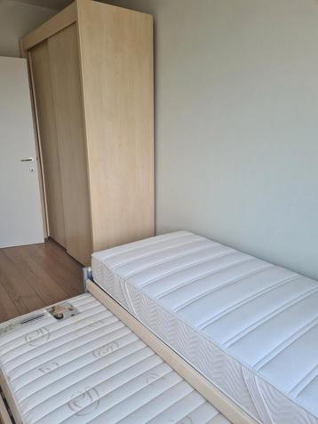 Volledige meubeluitrusting voor appartement beschikbaar voor biedingen