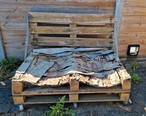 Op te knappen palletbank met bloembak, Tuin en Terras, Tuinbanken, Gebruikt, Ophalen