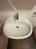 Lavabo met kraan (Hansgrohe), Huis en Inrichting, Badkamer | Badkamermeubels, Ophalen, Gebruikt, 50 tot 100 cm, Wasbak of Wastafel