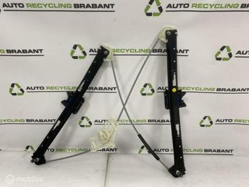 Raammechanisme Rechts Voorzijde Porsche Macan ORIG 95B837462 beschikbaar voor biedingen