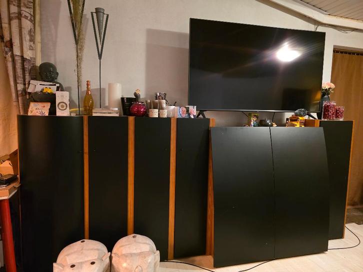 Zwarte moderne dressoir TV-kast 3m, Huis en Inrichting, Kasten |Televisiemeubels, Gebruikt, 200 cm of meer, 200 cm of meer, 50 tot 75 cm