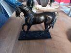 Bronzen paard, Ophalen