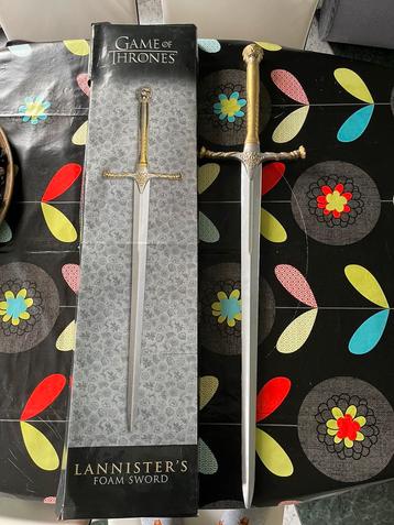 Game of Thrones Lannister foam sword HBO disponible aux enchères