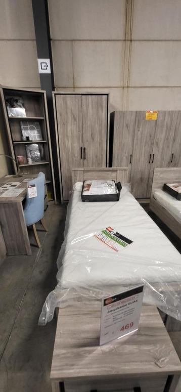 Jeugdslaapkamers beschikbaar voor biedingen