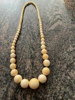 Ivoren halssnoer, Ophalen, Zo goed als nieuw
