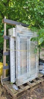 Wit/antraciet PVC-frame en rolluiken, Ophalen