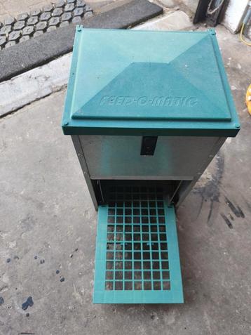 Feed o Matic voeder pedaal beschikbaar voor biedingen