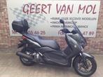Yamaha X-max 250, 2016, 9357 km, 250 cc, Scooter, Bedrijf, 1 cilinder