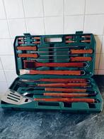 Barbecue gerief in handige koffer 19 delig, Huis en Inrichting, Ophalen of Verzenden, Zo goed als nieuw