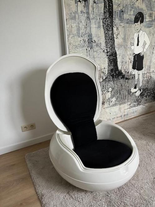 design Zetel GHYZY comfy lounger Blikvanger in uw interieur, Huis en Inrichting, Zetels | Zetels, Gebruikt, Kunststof, Ophalen
