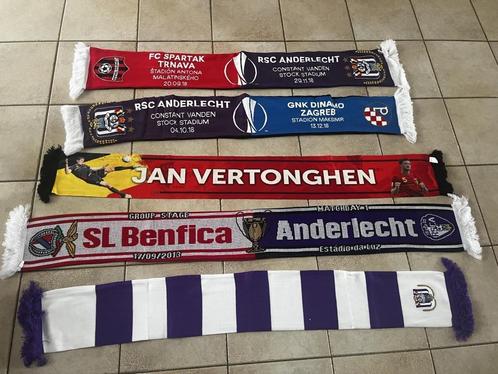 5 vieux foulards anderlechtois pour collectionneurs, Collections, Articles de Sport & Football, Comme neuf, Fanion ou Écharpe