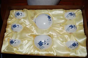 Thee servies porcelein 8delig EILONG taiwan geschenk NIEUW beschikbaar voor biedingen
