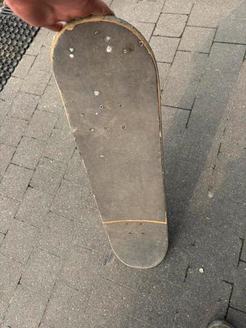 Skateboard beschikbaar voor biedingen