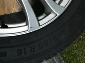 Winterbanden op Alu velgen beschikbaar voor biedingen