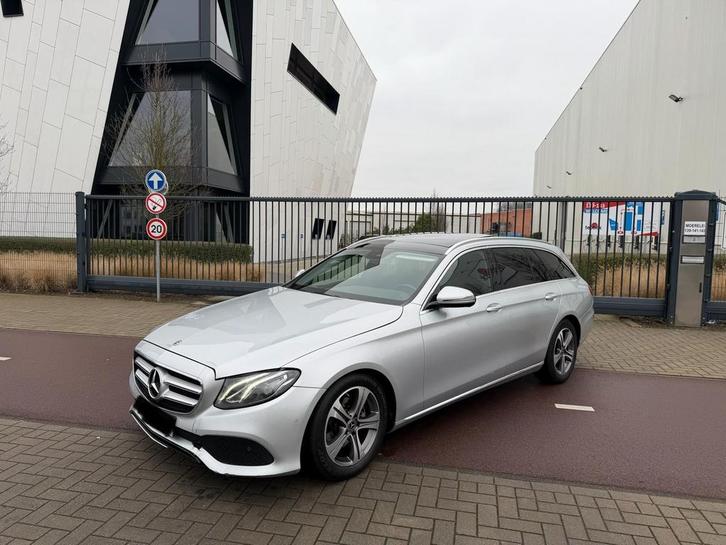 MERCEDES E200 **2018**, Auto's, Mercedes-Benz, Bedrijf, ABS, Achteruitrijcamera, Adaptieve lichten, Adaptive Cruise Control, Airbags