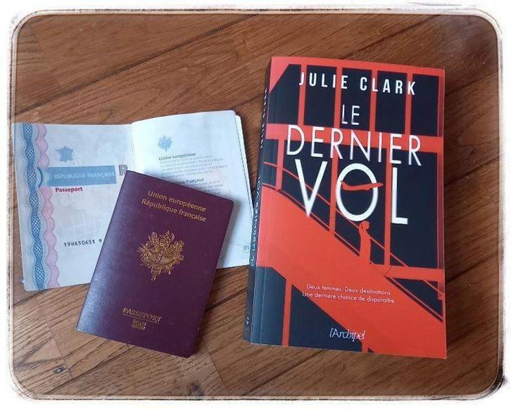 Dernier vol, Livres, Romans, Comme neuf, Enlèvement ou Envoi