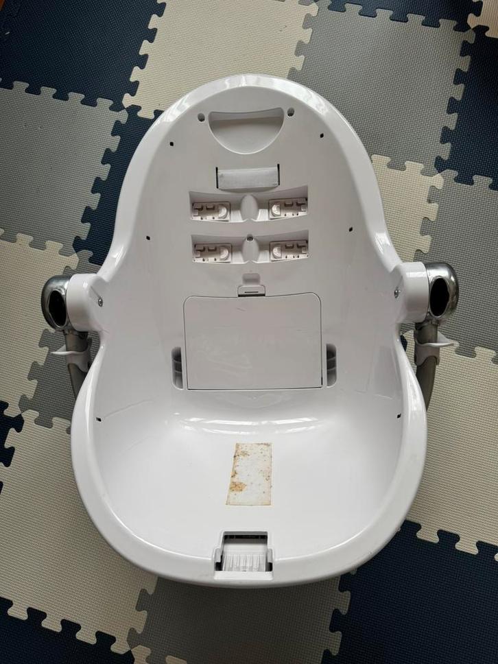 Chaise haute Fresco Bloom Blanche + kit complet, Kinderen en Baby's, Kinderstoelen, Gebruikt, Meegroeistoel, Afneembaar eetblad