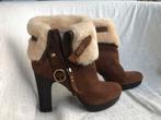 UGG Suede Scarlett Exposed Shearling, Comme neuf