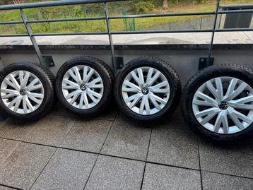 Jantes et pneu d’hiver Volkswagen 205/55/R16  91H beschikbaar voor biedingen