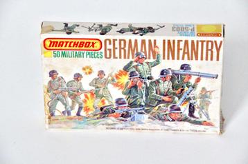 german infantry MATCHBOX jaren 70   1/76