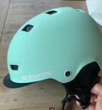 Fietshelm B-twin, Fietsen en Brommers, Fietsaccessoires | Fietshelmen, Ophalen of Verzenden, Zo goed als nieuw