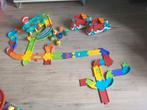 Lot toet toet racebaan 7 autos en 2 bussen, Kinderen en Baby's, Ophalen of Verzenden, Zo goed als nieuw