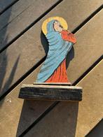 Houten Maria beeld, Ophalen