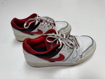 Heren witte sneaker Nike  beschikbaar voor biedingen