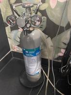 Co2 cylinder 2kg + druk regulator, Ophalen of Verzenden, Zo goed als nieuw, Filter of Co2