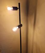 Vloerlamp, sfeerlamp, industriële stijl, Huis en Inrichting, Lampen | Vloerlampen, Ophalen, Zo goed als nieuw, Industrieel, 100 tot 150 cm