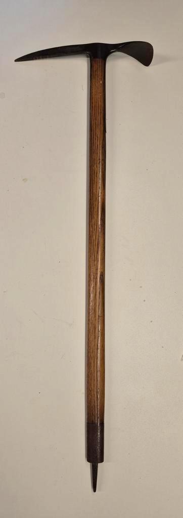 Vintage Roman Willisch ice axe, Antiek en Kunst, Antiek | Gereedschap en Instrumenten, Ophalen