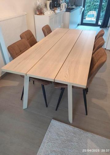 Eettafel 90x200 met 6 eettafelstoelen   Alles samen te koop beschikbaar voor biedingen