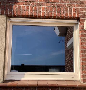 PVC Raam RAL 9001 (ecru) beschikbaar voor biedingen