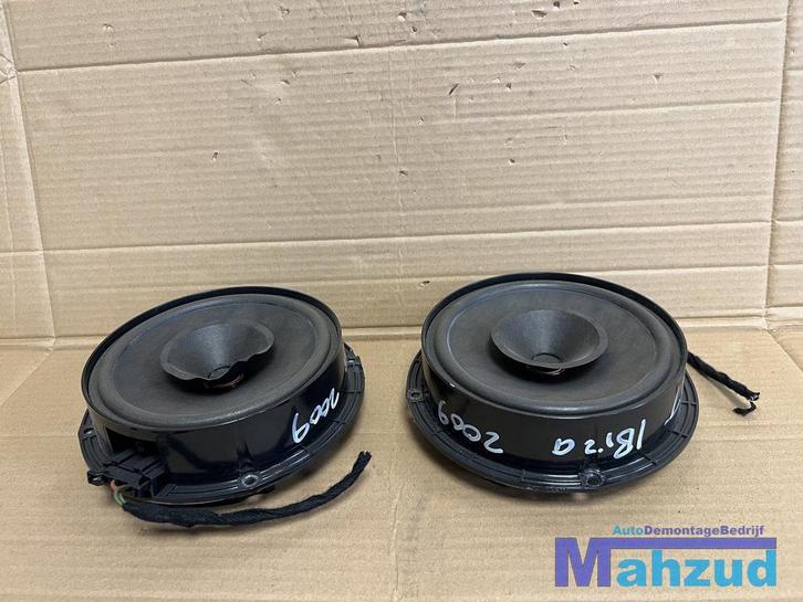 SEAT IBIZA LEON ALTEA LINKS / RECHTS achter speaker 2009+, Auto diversen, Autoradio's, Ophalen of Verzenden