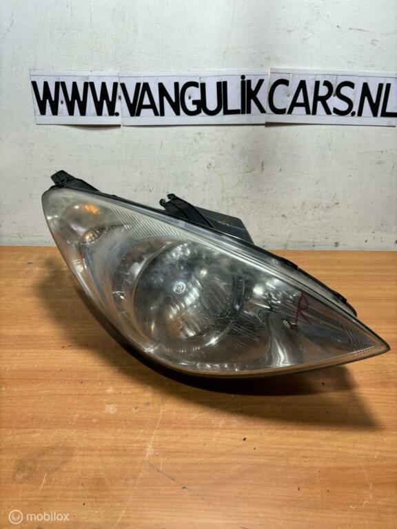 Koplamp rechts Hyundai i20 I ('08-'14, Auto-onderdelen, Verlichting, Hyundai, Gebruikt, Ophalen of Verzenden