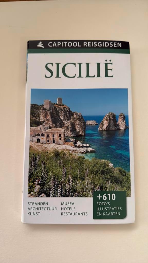 Capitool - Sicilië, Boeken, Reisgidsen, Zo goed als nieuw, Capitool, Ophalen of Verzenden