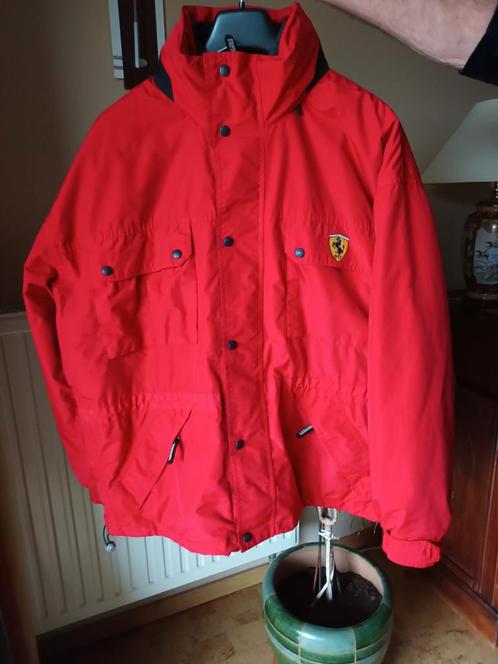 Veste double « FERRARI » neuve, Autos, Ferrari, Particulier, Enlèvement