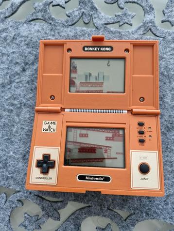 Console de jeux ancienne en très bonne état de fonctionnemen, Enlèvement ou Envoi, Comme neuf