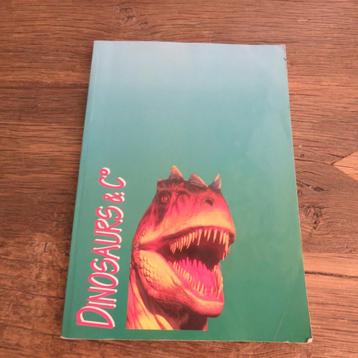 Dinosaurs & Co Fossielen en Robots P Bultynck beschikbaar voor biedingen