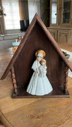 Houten kapel met heilig beeld, Antiek en Kunst, Antiek | Religieuze voorwerpen, Ophalen