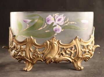 Antieke Art Nouveau jardinière beschikbaar voor biedingen