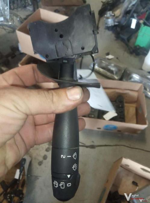 Renault clio ruitenwisserschakelaar bwjr 2003, Auto-onderdelen, Dashboard en Schakelaars, Gebruikt, Ophalen of Verzenden