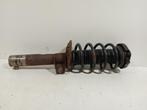 VEERPOOT LINKS VOOR Passat Variant (3C5) (11J6A2), Gebruikt, Volkswagen